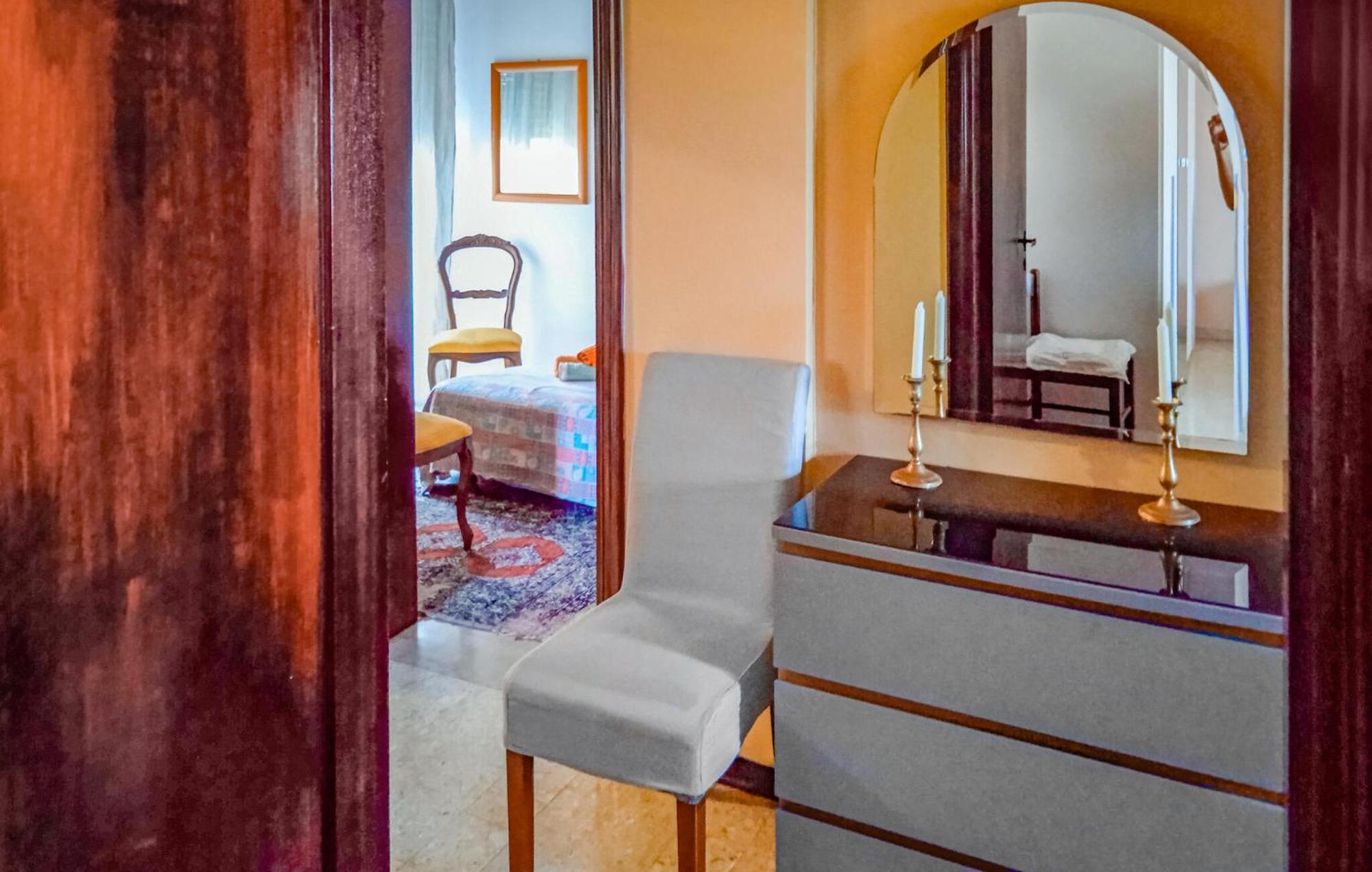 Gorgeous Apartment In Marina Di Santangelo Silvi Marina Eksteriør bilde